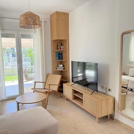 New With Private Yard 150m From * Νικήτη